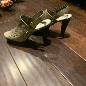 💋 5/$25💋 Heels